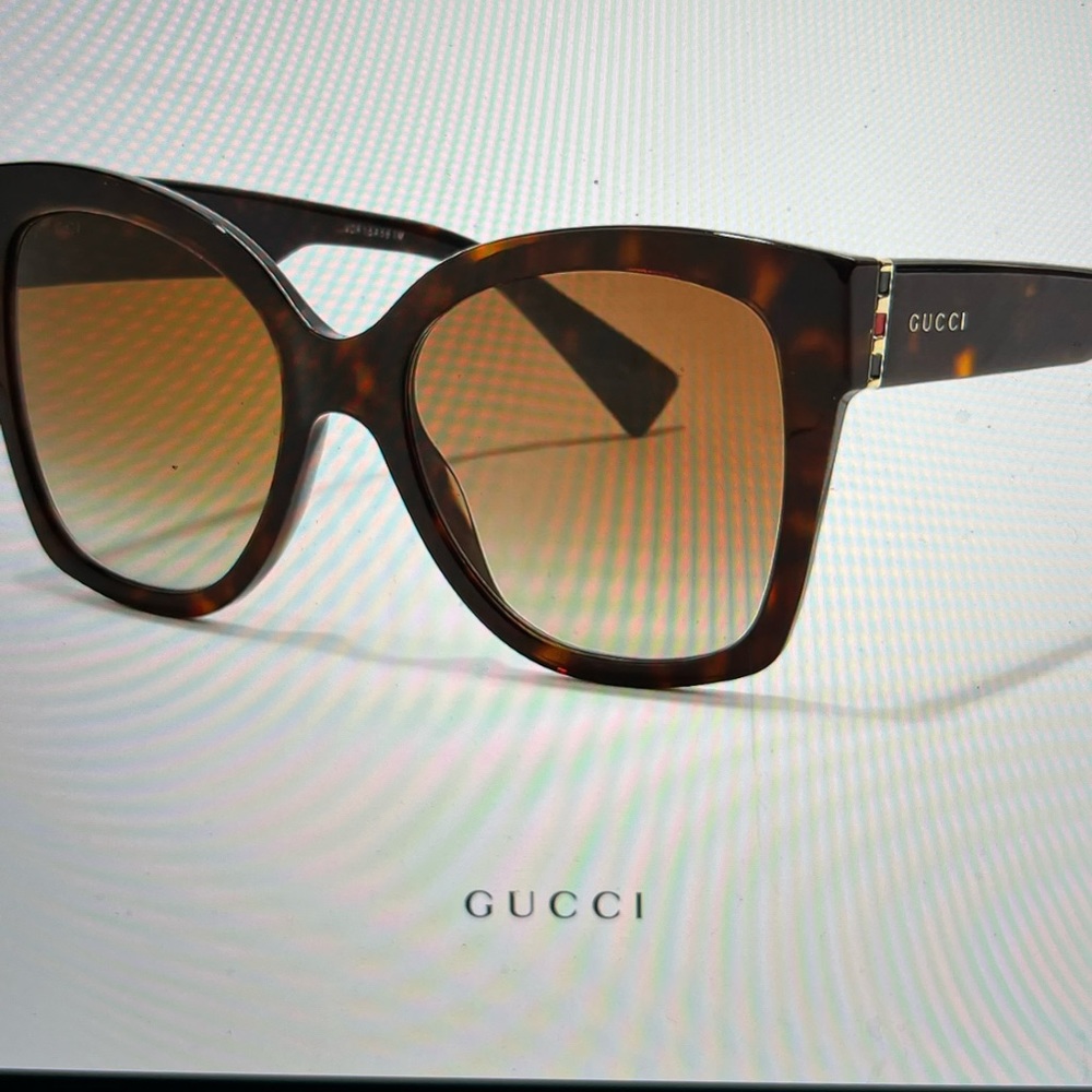 Gucci Sunglasses GG0459S